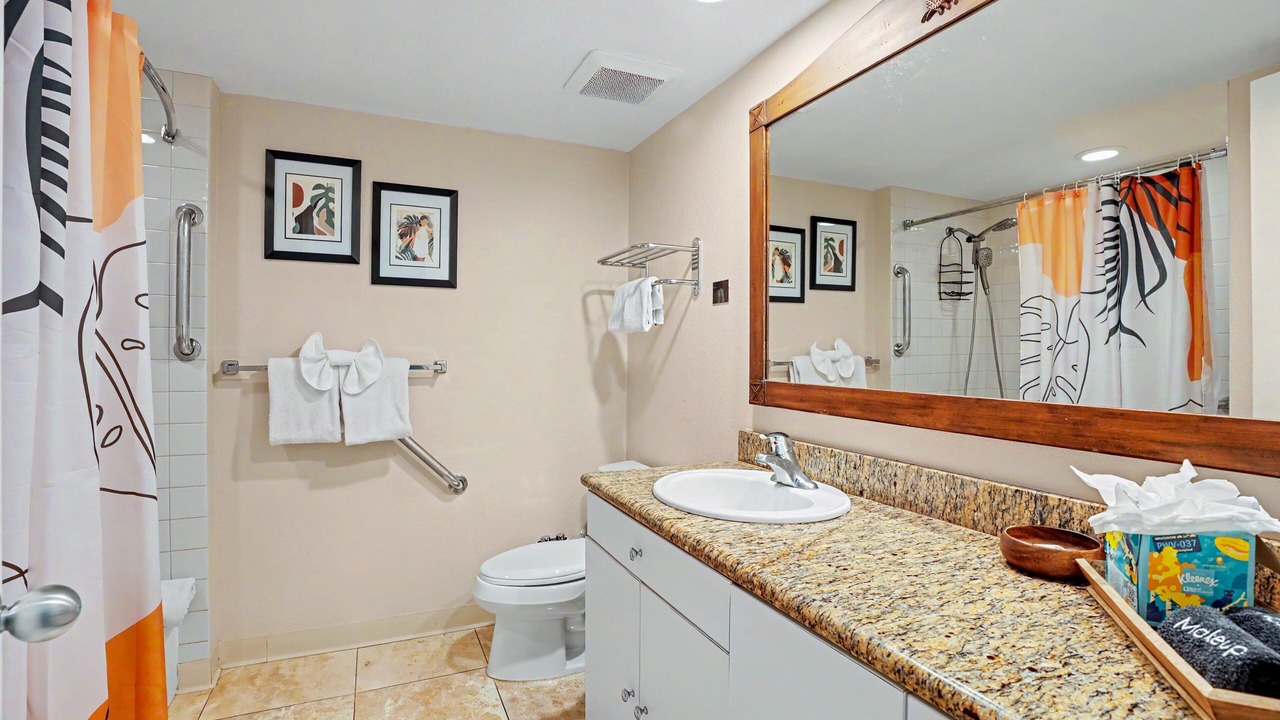 Photo of Bathroom in Wailua