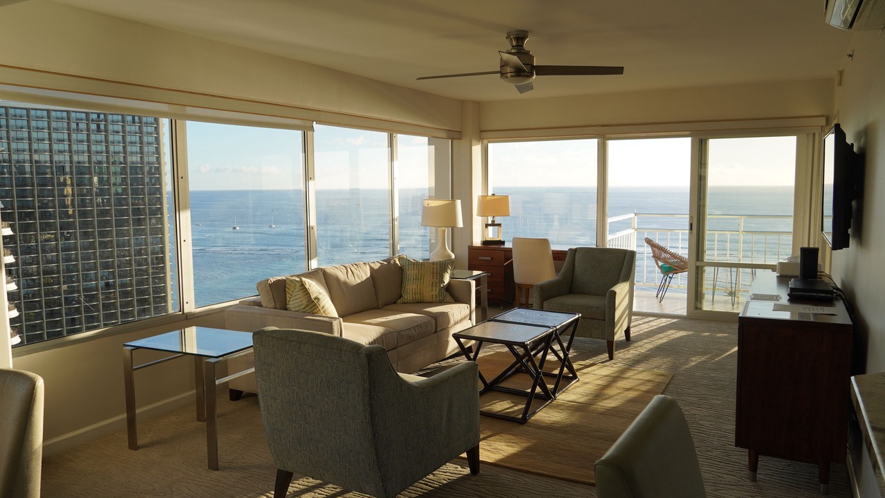 Photo of Livingroom in Waikiki