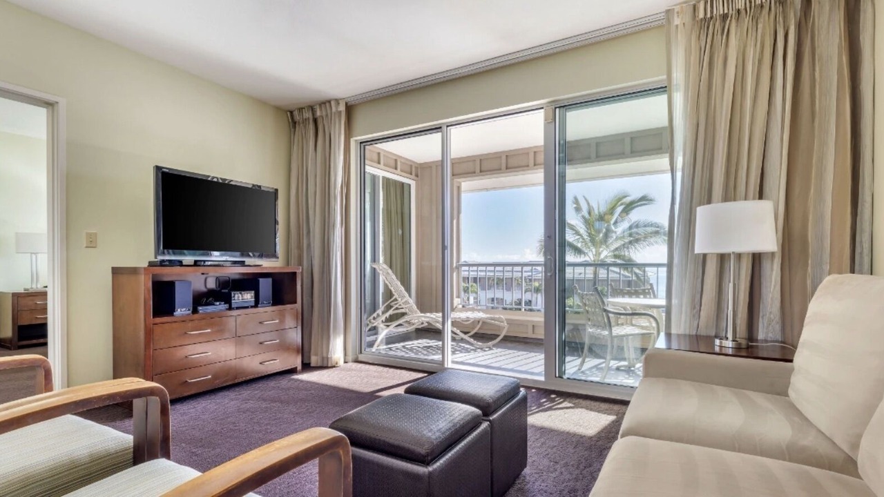 Photo of Livingroom in Poipu