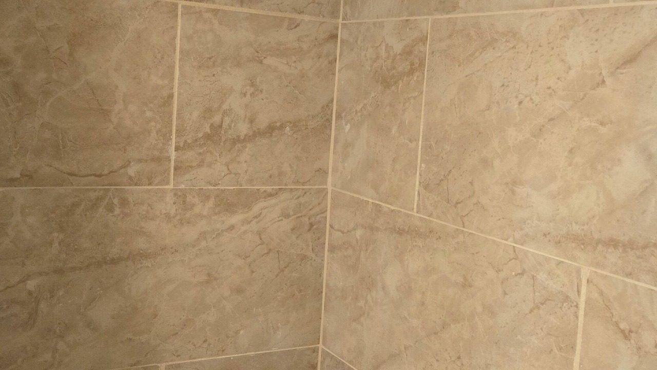 Photo of Bathroom in Historic Lahaina Front Street