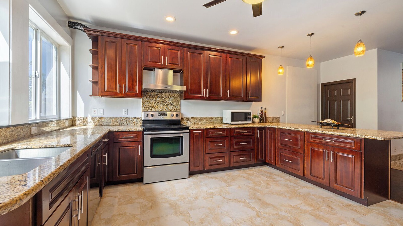 Photo of Kitchen in Waimanalo Beach