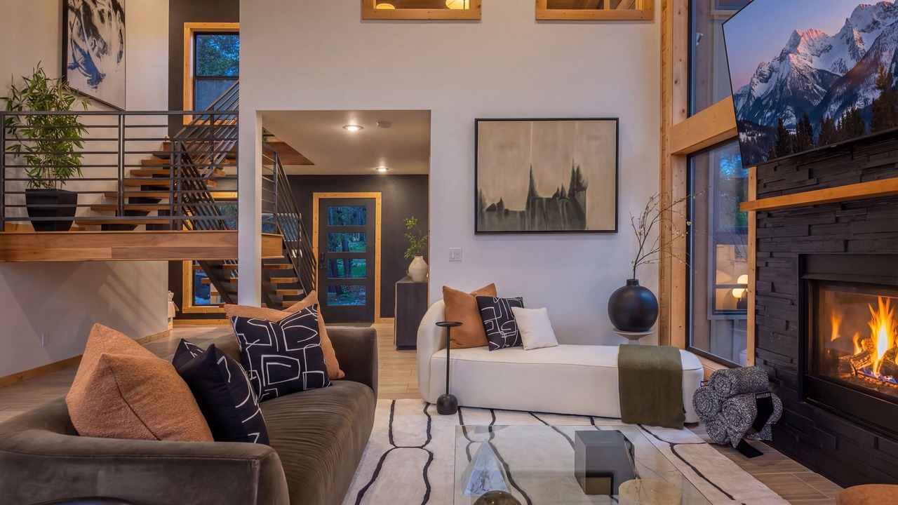 Photo of Livingroom in Black Hawk