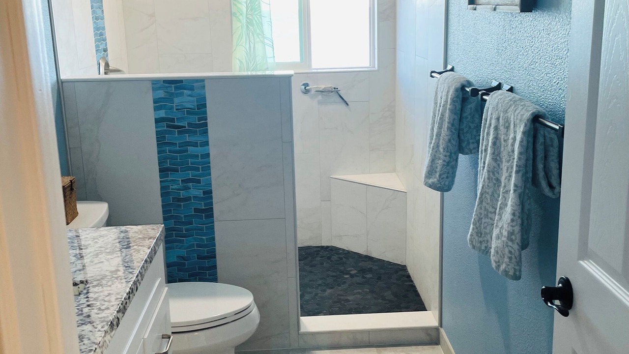 Photo of Bathroom in Kahaluu-Keauhou