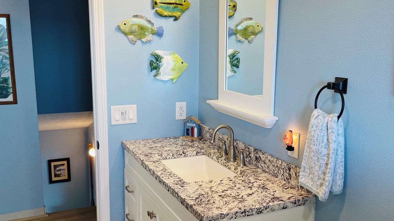 Photo of Bathroom in Kahaluu-Keauhou