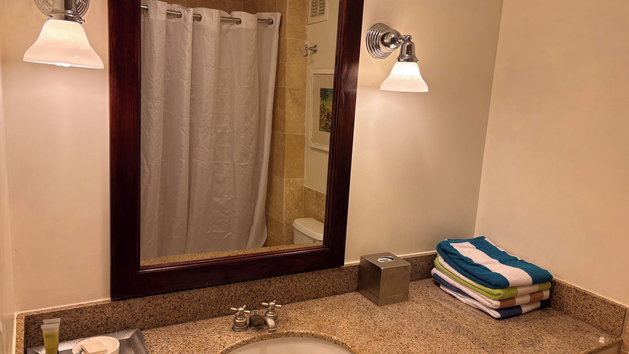 Photo of Bathroom in Hanamaulu