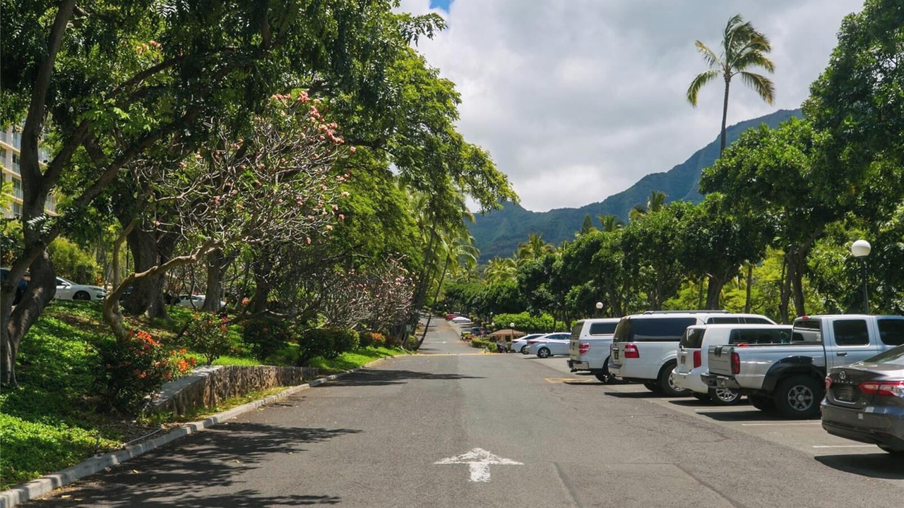 Photo of Others in Makaha