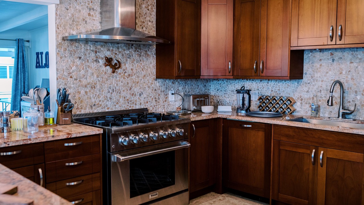 Photo of Kitchen in Keolu Hills