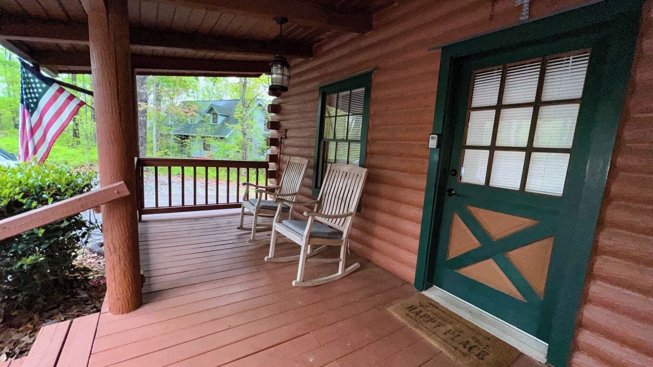 Photo of Patio Balcony in Pine Mountain Valley