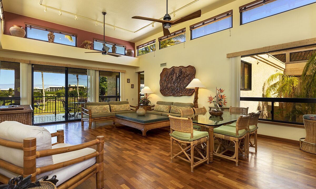 Photo of Livingroom in Waikoloa