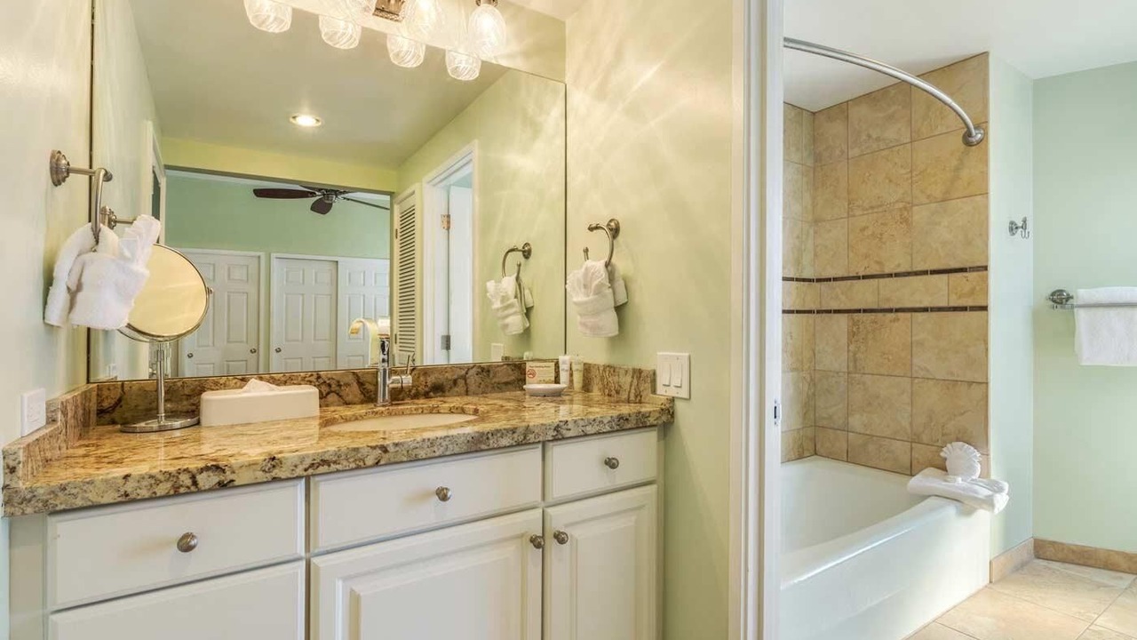 Photo of Bathroom in Kailua-Kona