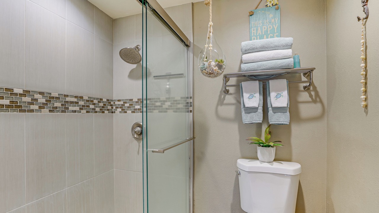 Photo of Bathroom in Makaha