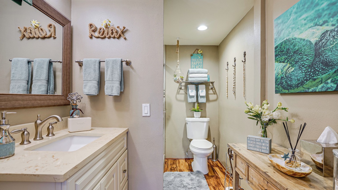 Photo of Bathroom in Makaha