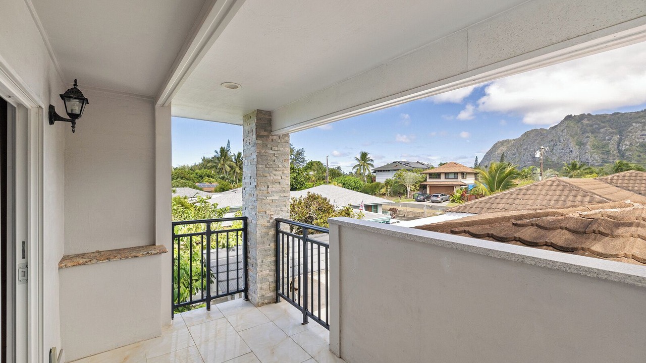 Photo of Patio Balcony in Waimanalo Beach
