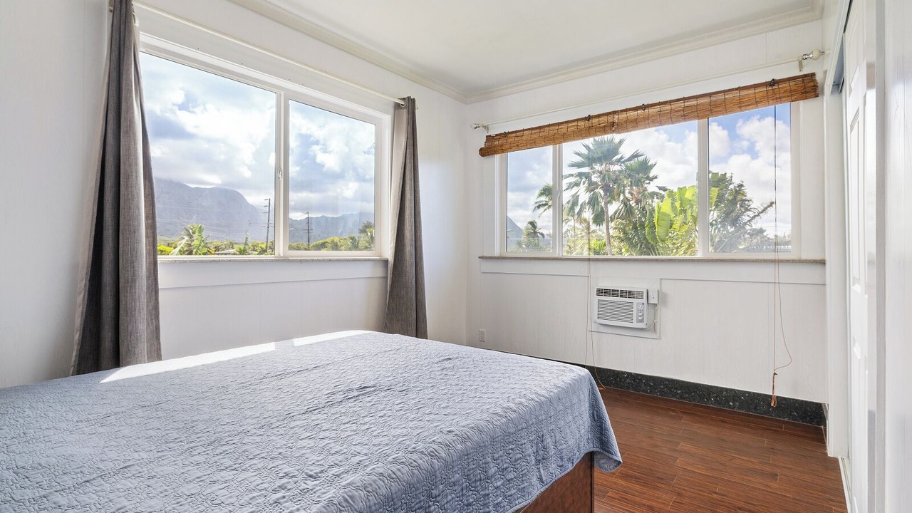 Photo of Bedroom in Waimanalo Beach