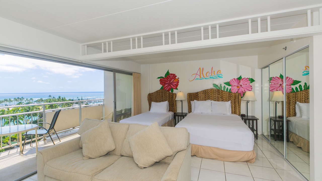 Photo of Bedroom in Waikiki
