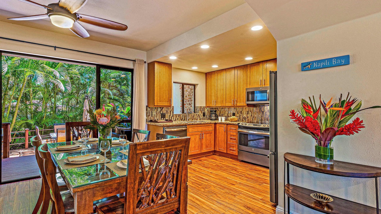 Photo of Kitchen in Napili