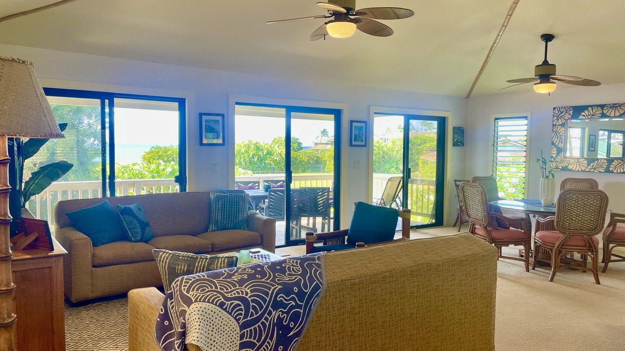 Photo of Livingroom in Poipu