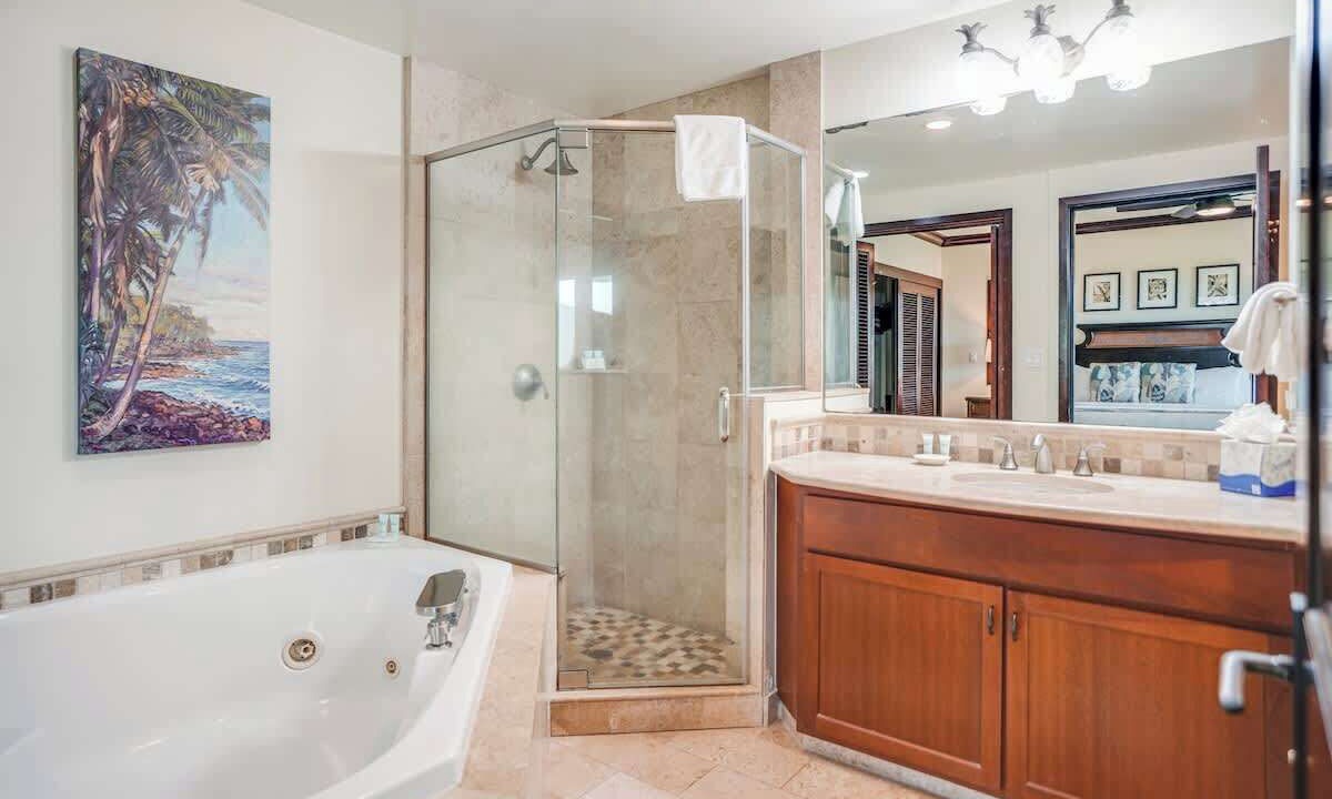 Photo of Bathroom in Wailua