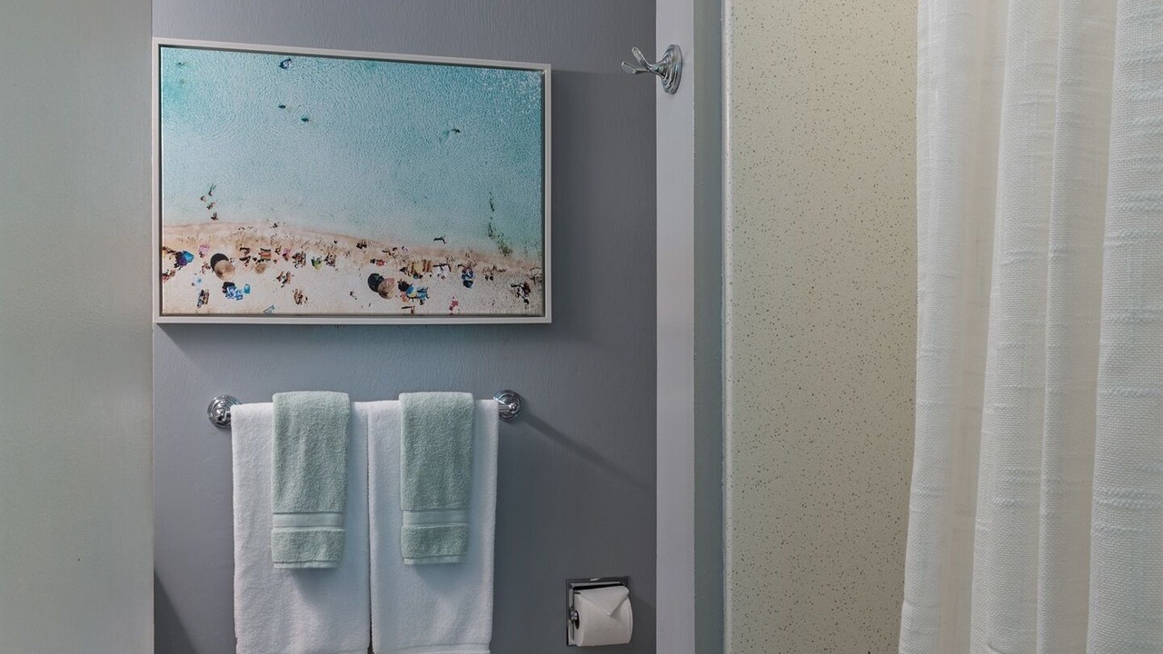 Photo of Bathroom in Kahuku
