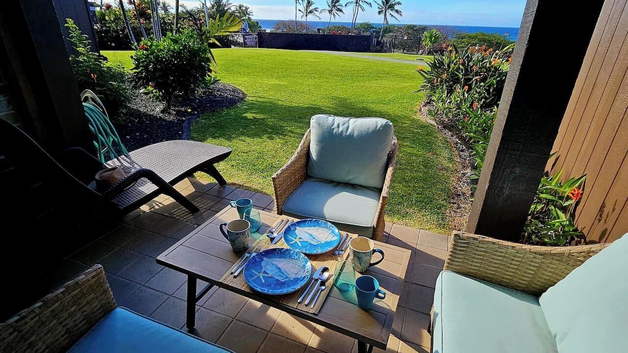 Photo of Patio Balcony in Punaluu