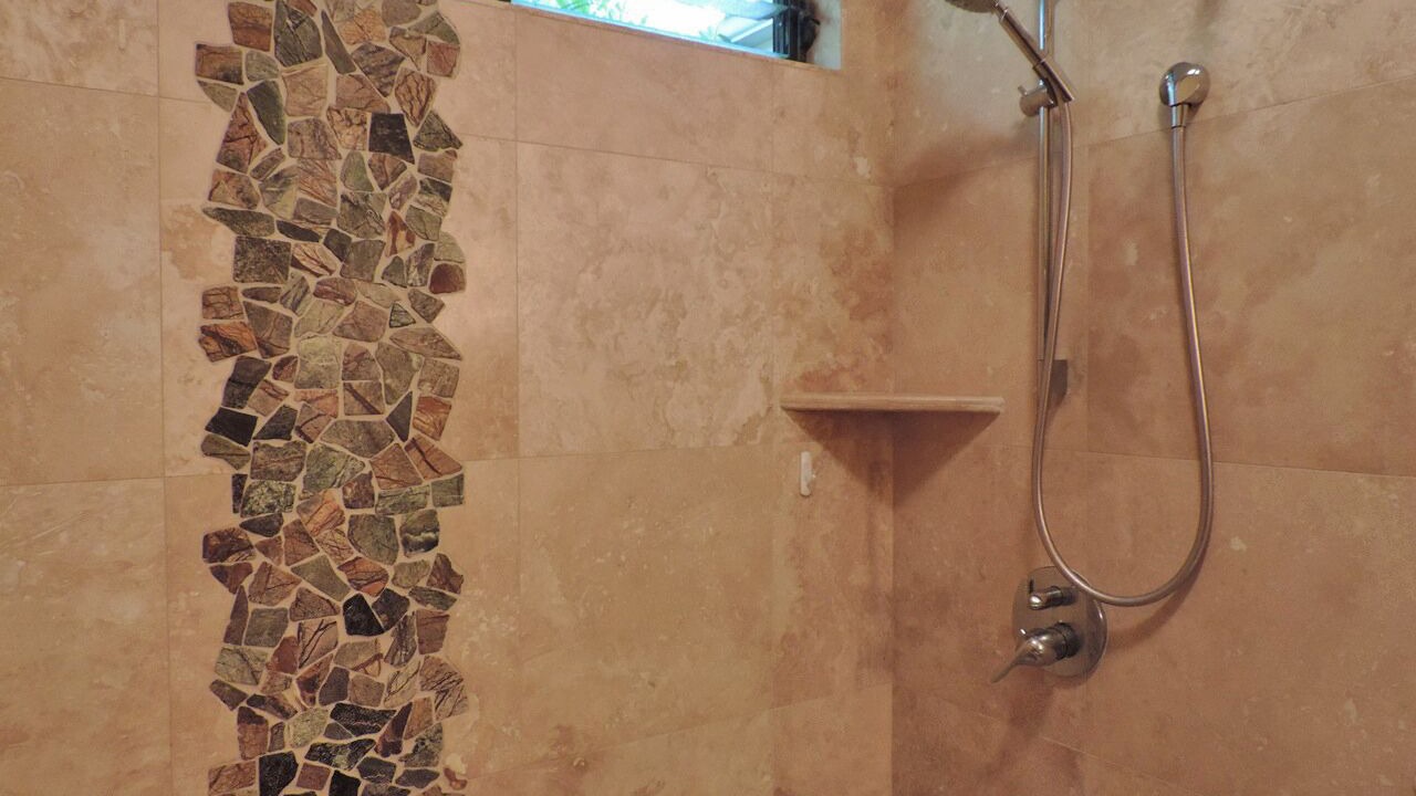Photo of Bathroom in Poipu