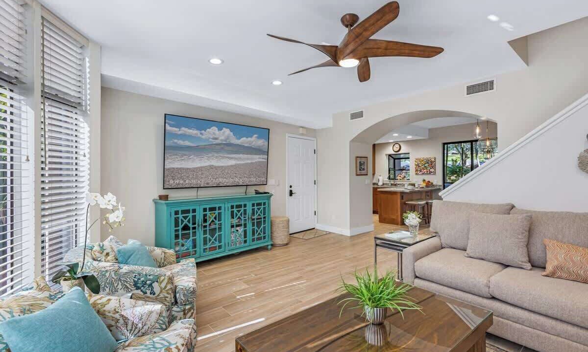 Photo of Livingroom in Napili