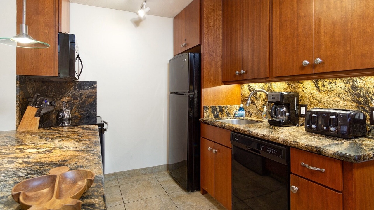 Photo of Kitchen in Historic Kailua Village