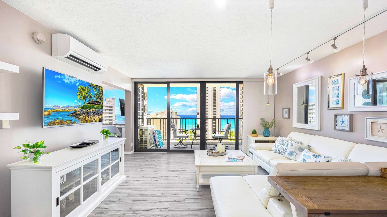 Photo of Bedroom in Waikiki