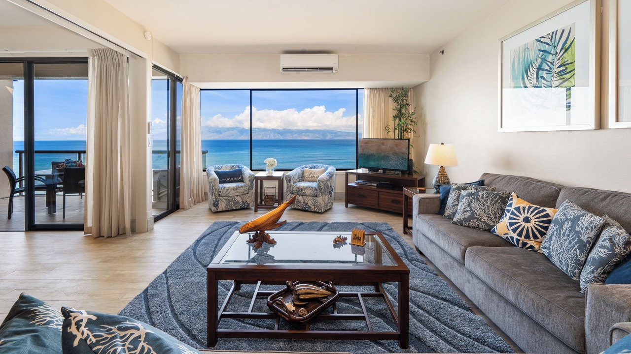 Photo of Livingroom in Kahana