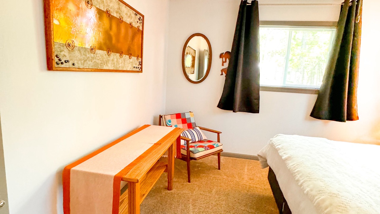 Photo of Bedroom in Roach