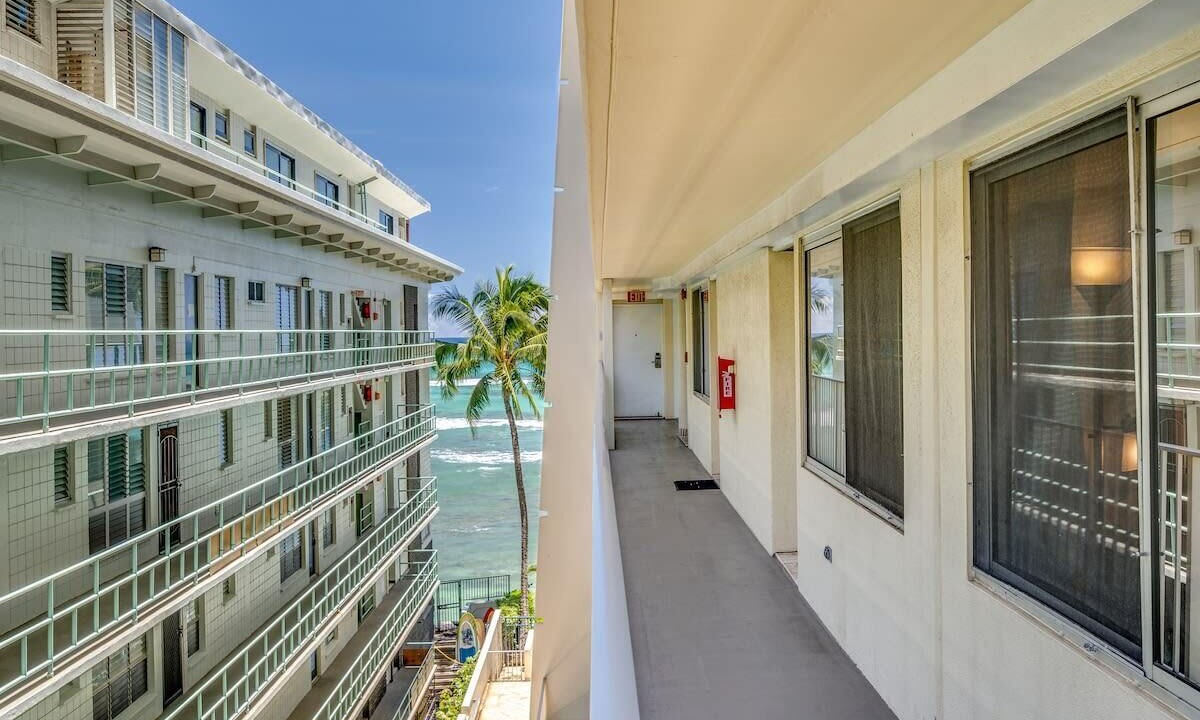 Photo of Outdoor in Diamond Head - Kapahulu - St. Louis