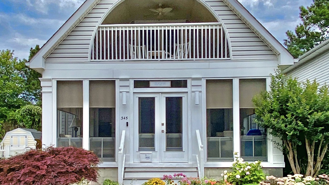 Photo of Outdoor in Country Club Estates