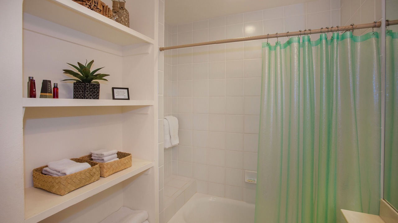 Photo of Bathroom in Kihei