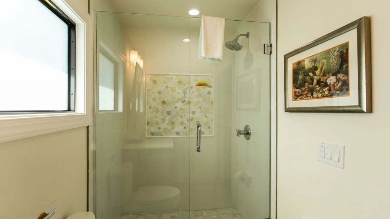 Photo of Bathroom in Naples Park