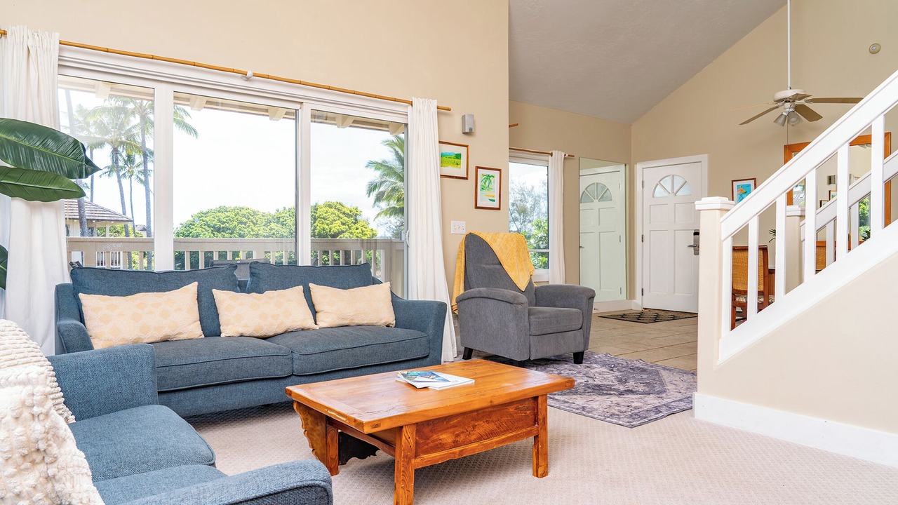 Photo of Livingroom in Poipu