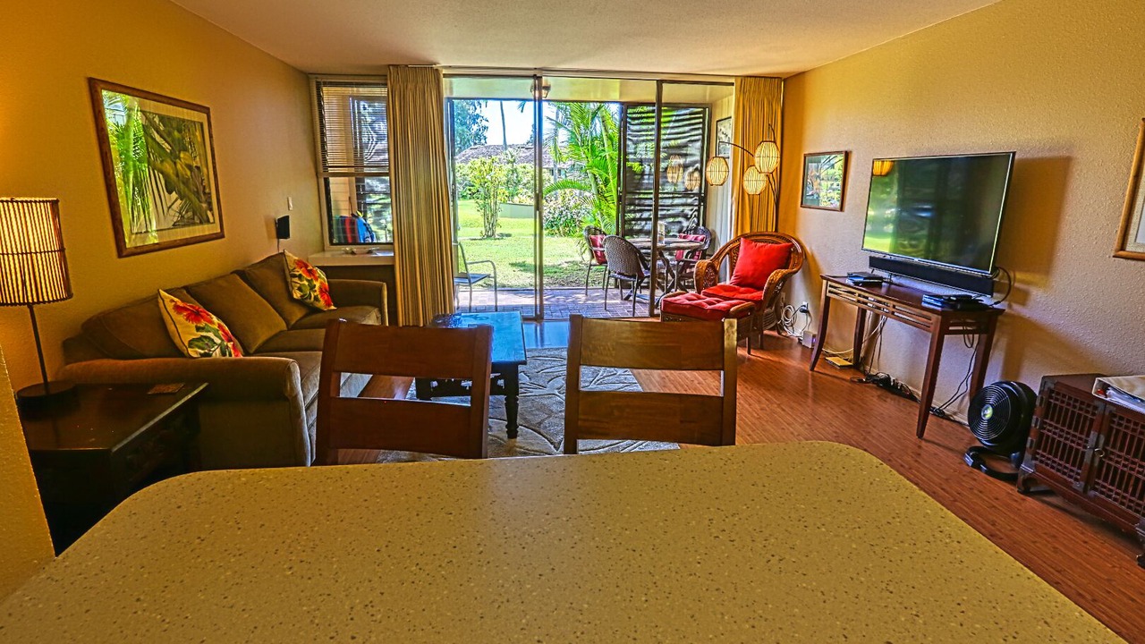 Photo of Livingroom in Kahuku