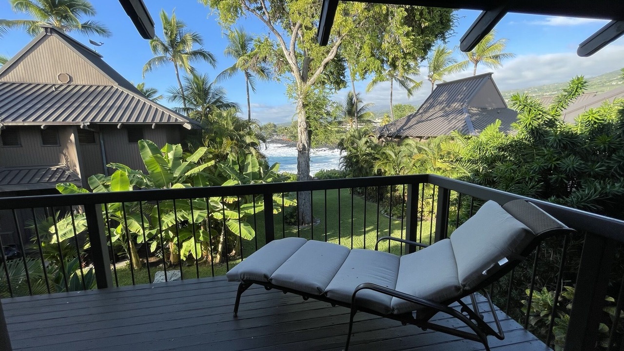 Photo of Outdoor in Kahaluu Bay