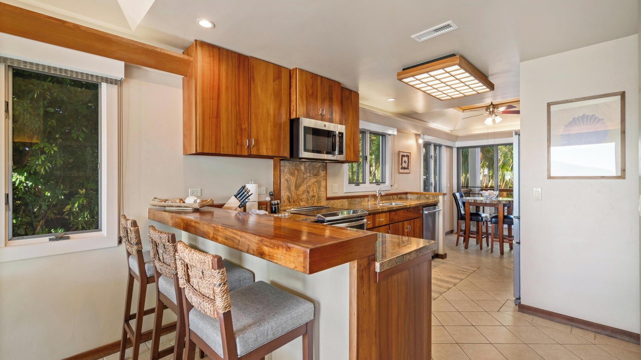 Photo of Kitchen in Historic Lahaina Front Street