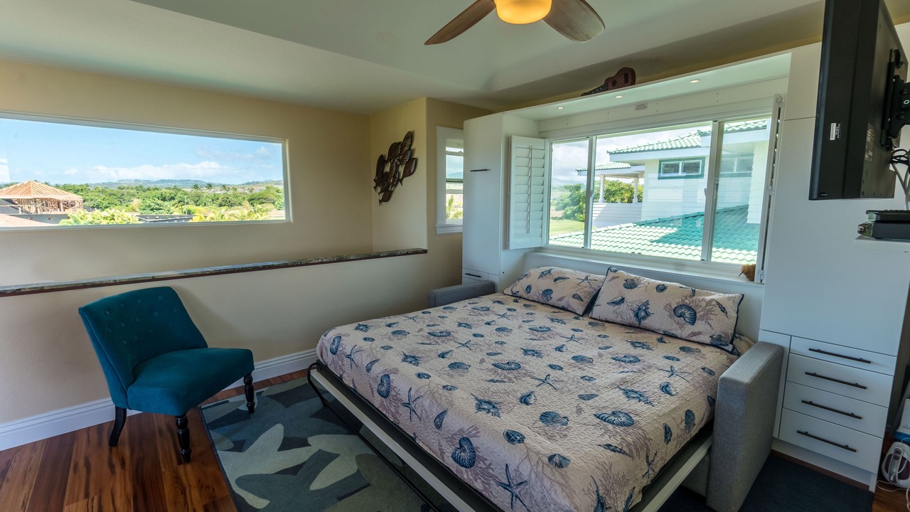 Photo of Bedroom in Poipu