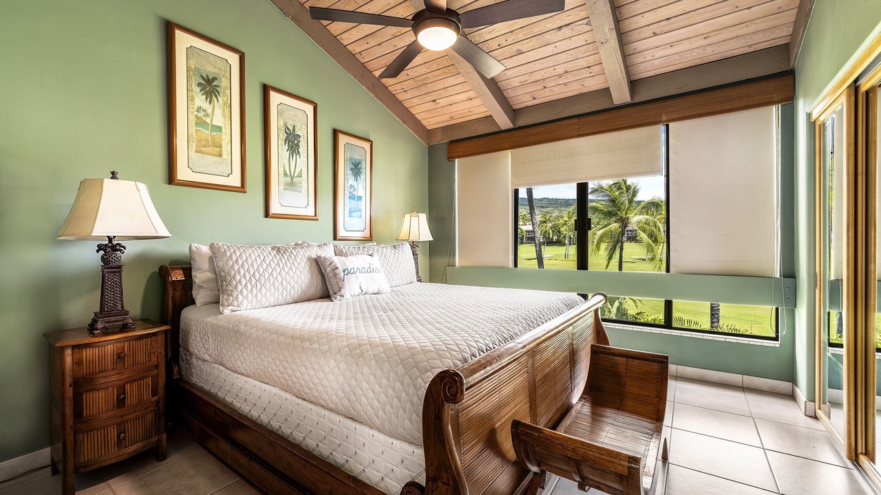 Photo of Bedroom in Kahaluu-Keauhou