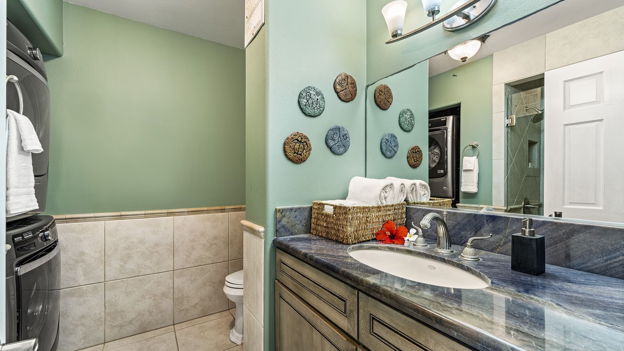 Photo of Bathroom in Kahaluu-Keauhou