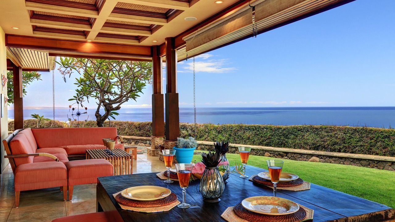 Photo of Outdoor in Historic Lahaina Front Street