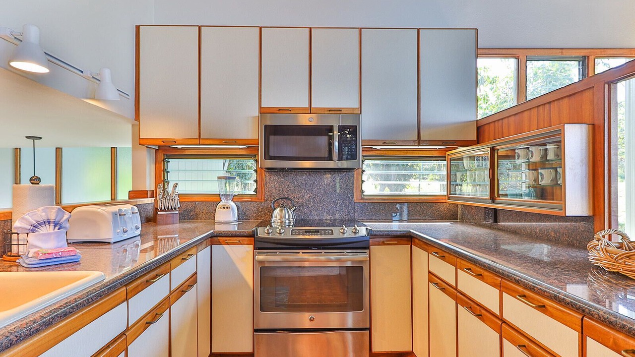 Photo of Kitchen in Napili