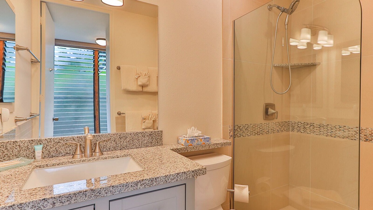 Photo of Bathroom in Napili