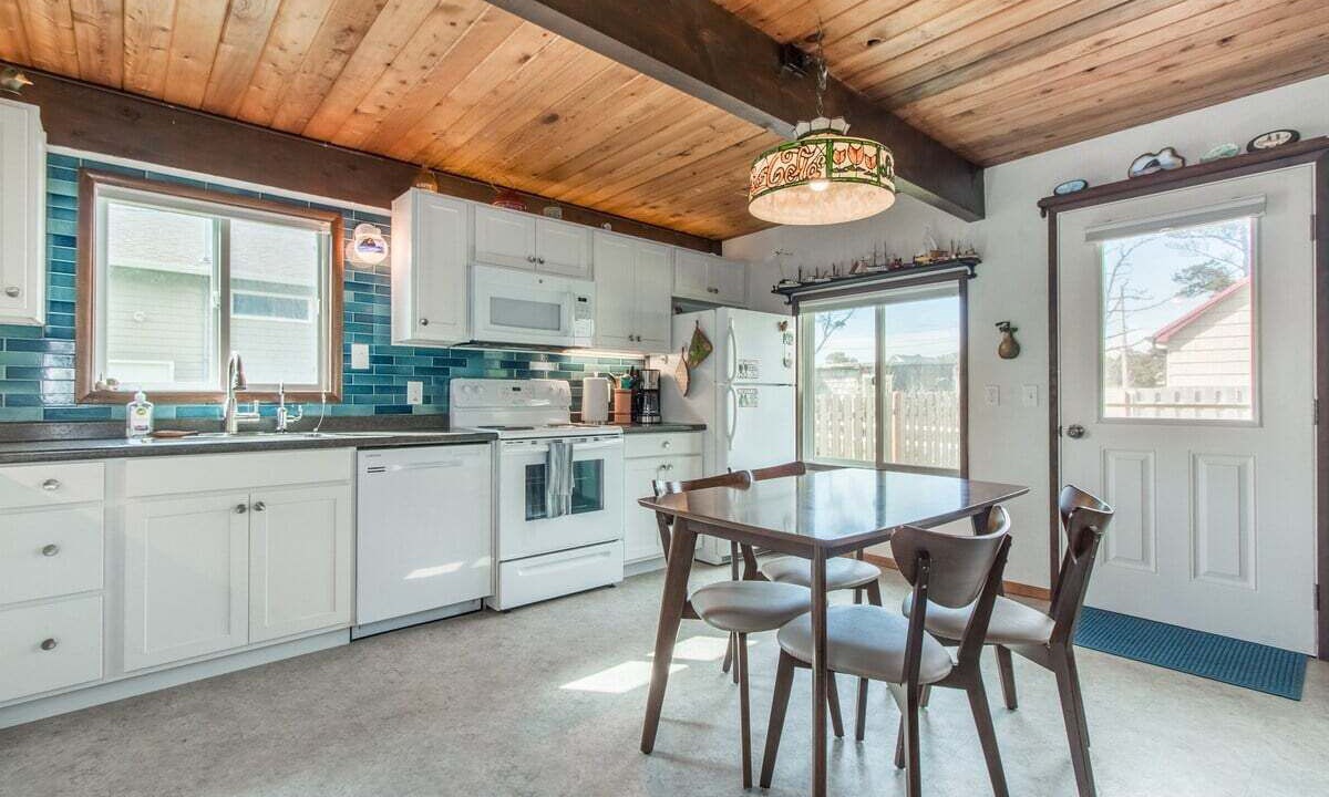 Photo of Kitchen in Tierra Del Mar