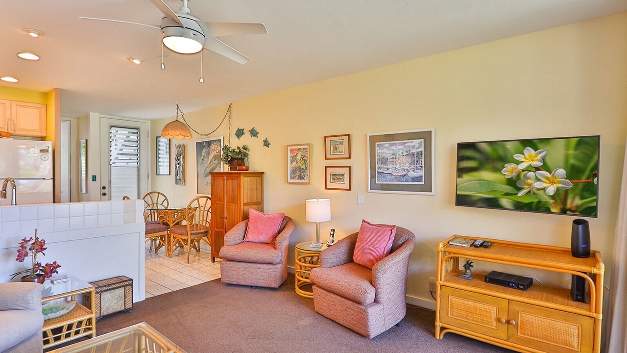 Photo of Livingroom in Napili