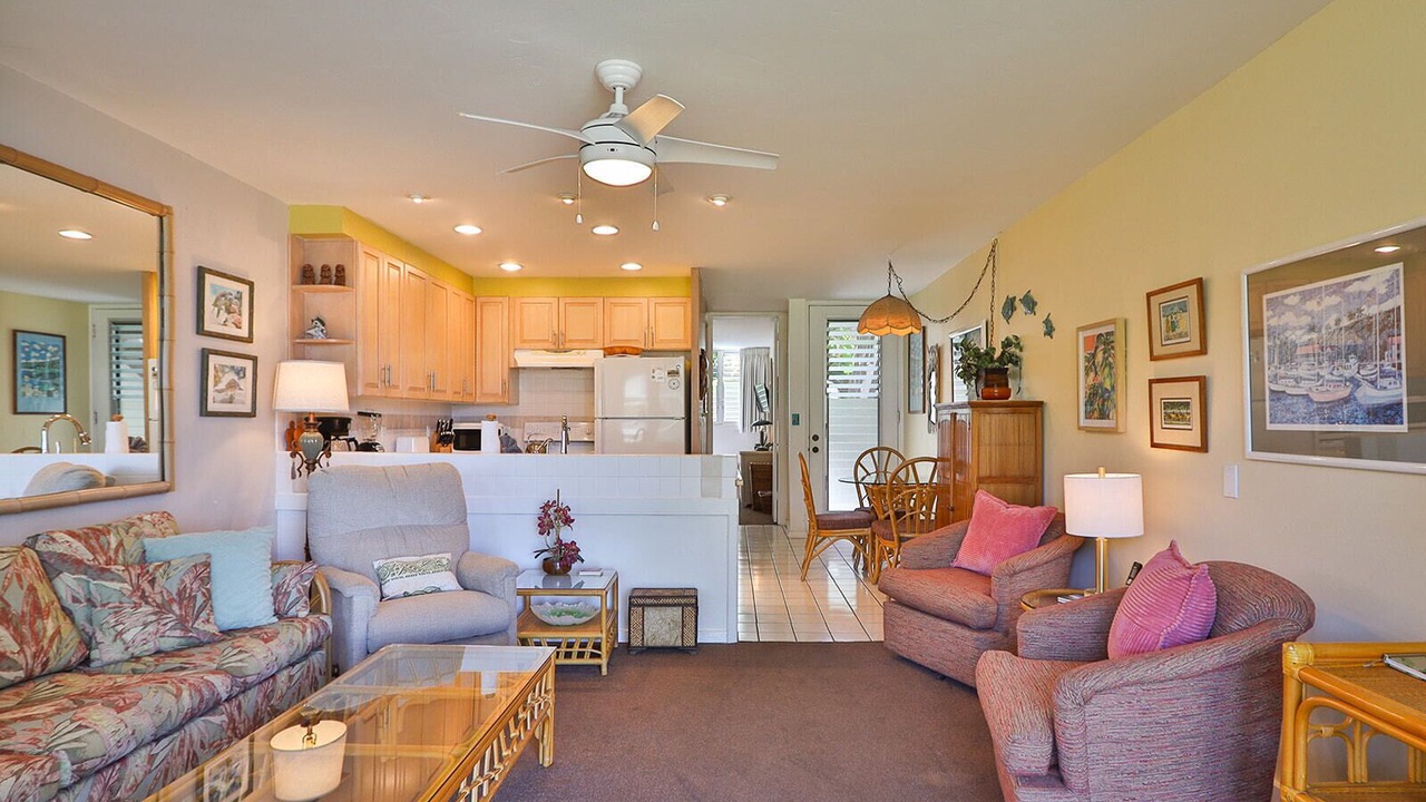 Photo of Livingroom in Napili