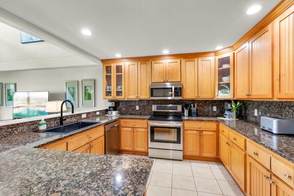 Photo of Kitchen in Poipu