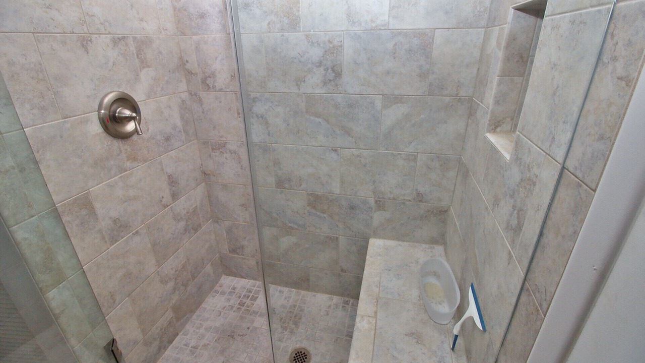 Photo of Bathroom in Kahaluu Bay