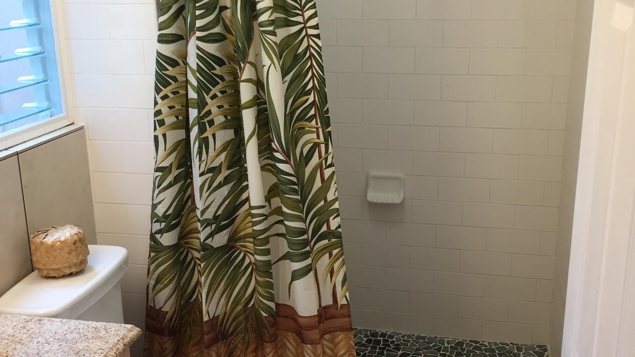 Photo of Bathroom in Kahaluu-Keauhou